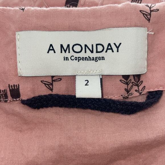 A MONDAY in Copenhagen Toddler Girls Size 2 Vickey Jacket - Picture 4 of 7